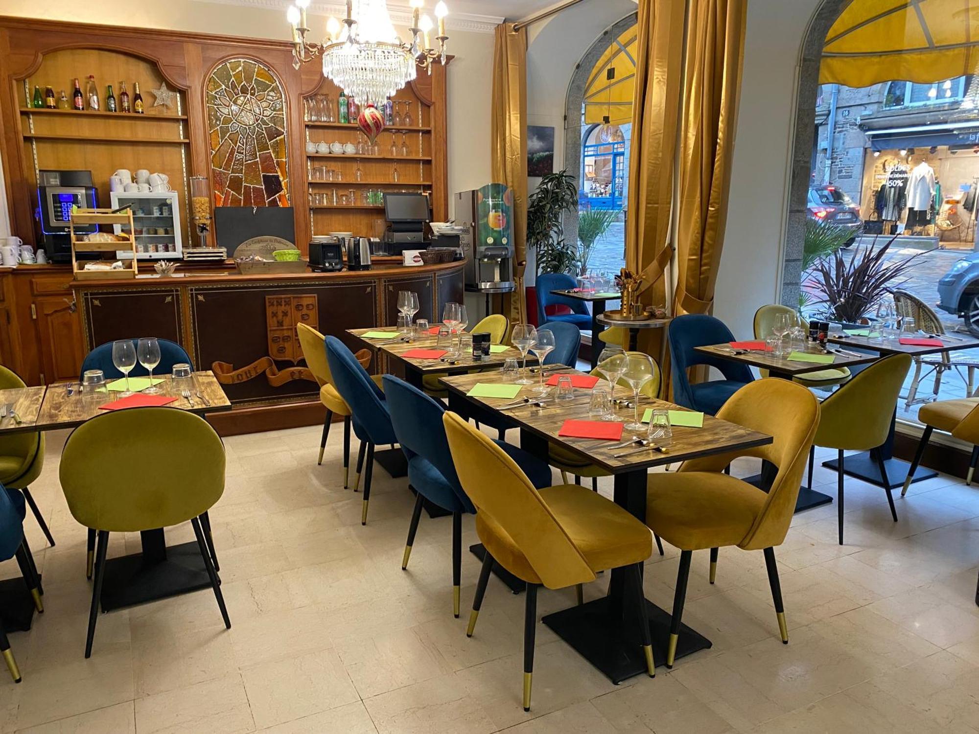 Balzac Hotel Restaurant Fougères المظهر الخارجي الصورة